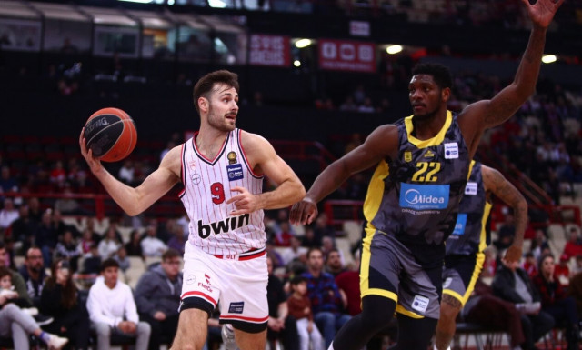 Μεταγραφές, Ολυμπιακός: Τέλος ο Πάπας - Κοντά σε Προμηθέα