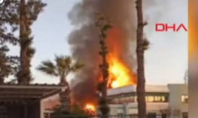 Τουρκία: Ένας νεκρός από φωτιά σε εργοστάσιο αρωμάτων στην Σμύρνη - Τρεις τραυματίες