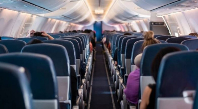 Έφτασε η ώρα: Πιθανότατα θα αποχαιρετήσουμε σύντομα ένα από τα πιο ενοχλητικά πράγματα στο αεροπλάνο