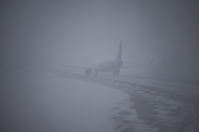 Χαμός στη Νορβηγία λόγω χιονιού: Έκλεισε το αεροδρόμιο του Όσλο - Προβλήματα και στις συγκοινωνίες 