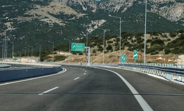 Κυκλοφοριακές ρυθμίσεις στην Ιόνια Οδό