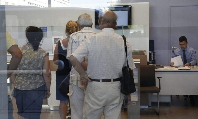 Ελεύθεροι επαγγελματίες: Σενάρια για «περίοδο χάριτος» σε όσους έχουν χρέη