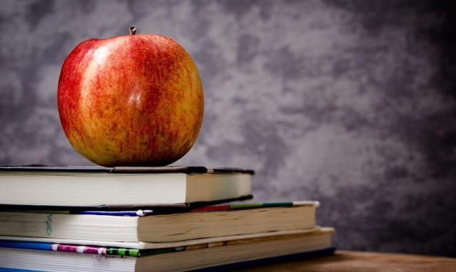 27ο Παζάρι Βιβλίου στην Πλατεία Κλαυθμώνος: Χιλιάδες βιβλία από ένα ευρώ