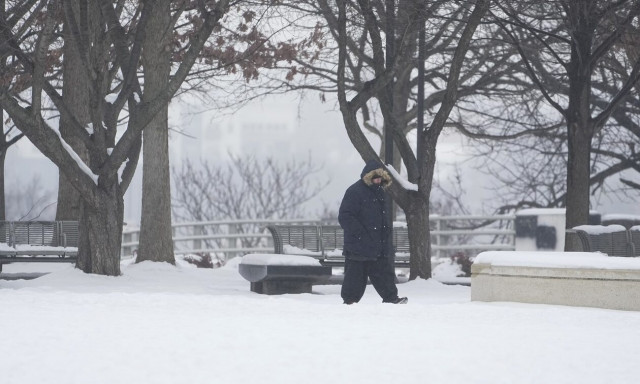 ΗΠΑ: Δεκάδες νεκροί από τις πολικές θερμοκρασίες - Παρέλυσαν αεροδρόμια και οδικό δίκτυο