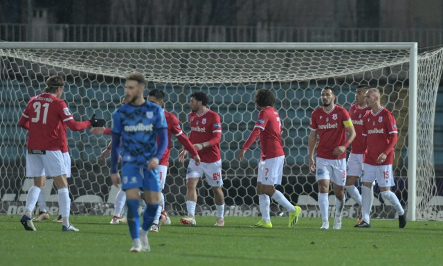 Super League: ΠΑΣ Γιάννινα - Πανσερραϊκός 0-2: Νέα «ανάσα» με νέο «διπλό» - Κρυφοκοιτάζει 6άδα