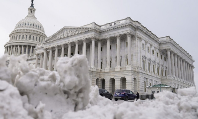 Φονικό ψύχος στις ΗΠΑ: Πάνω από 50 οι νεκροί της κακοκαιρίας - Κλειστά σχολεία και μπλακ άουτ