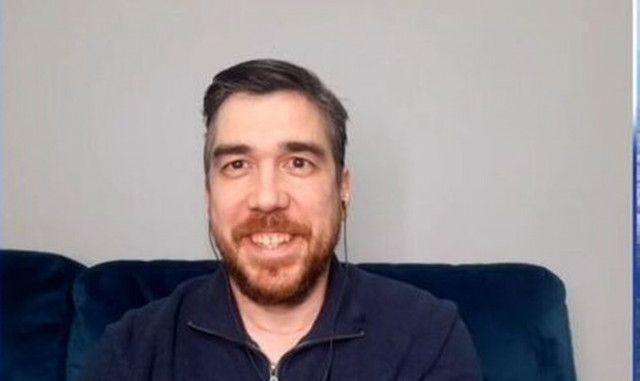 Viral στο TikTok ο Έλληνας νοσηλευτής που βγάζει «τρελό» μισθό στην Ιρλανδία