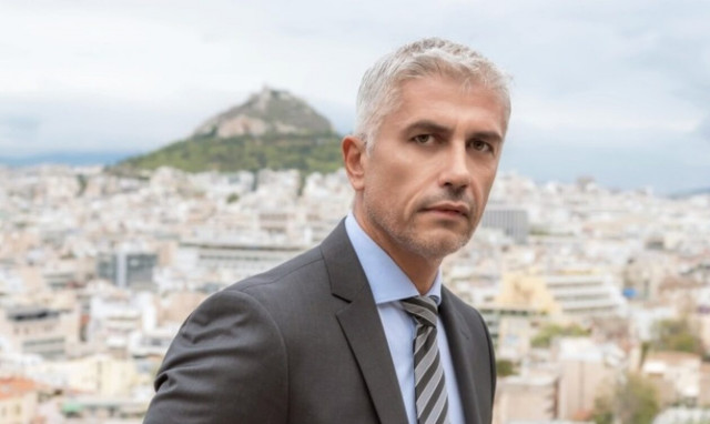 Καλλιακμάνης: «Στο Μεσολόγγι έπεσαν οι πωλήσεις ψαριών - Πιστεύουν οτι τρώνε τον... Μπάμπη»!