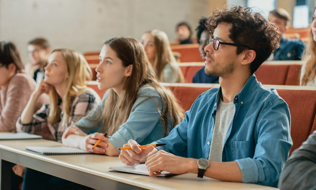 Ψάχνεις Σπουδές;  Επίλεξε το 1o ιδιωτικό, πανεπιστημιακό Κολλέγιο στην Ελλάδα!