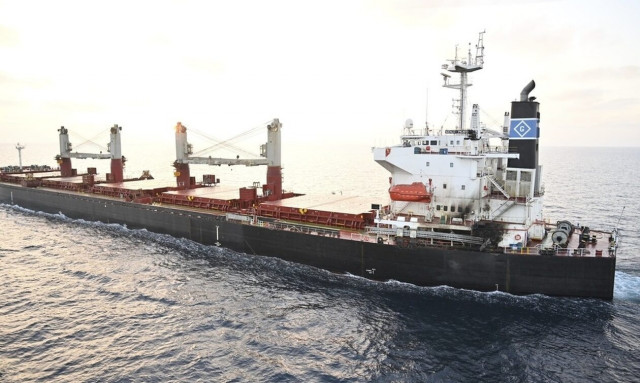 Υεμένη: Οι Χούθι έπληξαν αμερικανικό στρατιωτικό πλοίο στον Κόλπο του Άντεν