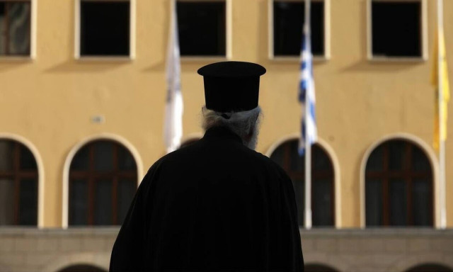 Εκπρόσωπος Ιερού Συνδέσμου Κληρικών: «Αντιδρούμε στον σφετερισμό του όρου γάμος από την Πολιτεία»