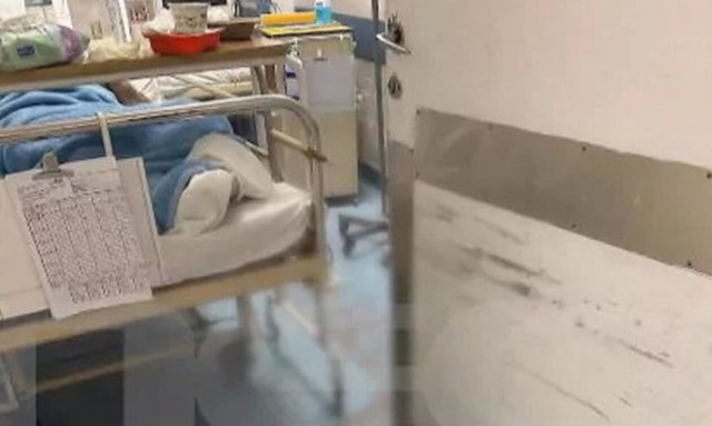 Θεσσαλονίκη: 82χρονος περίμενε για ώρες πεσμένος στο πάτωμα – Σε εξέλιξη ΕΔΕ για το περιστατικό