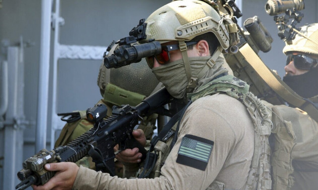 «Νεκρά» τα δύο μέλη των ειδικών δυνάμεων έπειτα από επιδρομή σε πλεούμενο του Ιράν