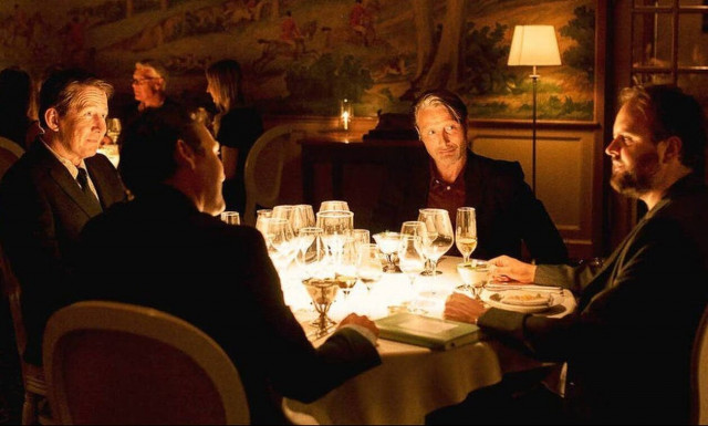 Έρευνα: Γιατί σου αρέσει να τα πίνεις με την παρέα σου