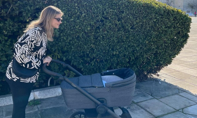 Δανάη Μιχαλάκη: Η νέα φώτο με την κόρη της στο ριλάξ