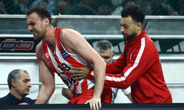 Ολυμπιακός: Εκτός για δύο μήνες ο Μιλουτίνοφ - Κάταγμα στο 5ο μετατάρσιο