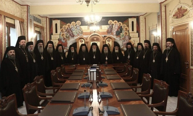 «Πύρινα» κηρύγματα κατά του γάμου των ομόφυλων ζευγαριών στις Εκκλησίες την Κυριακή