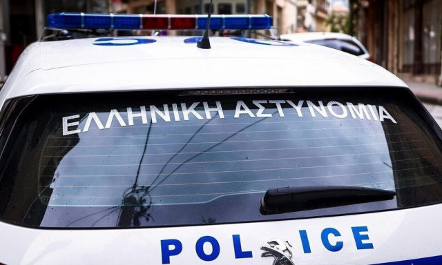 Πειραιάς: Ριφιφί σε διαμέρισμα -  Άρπαξαν μετρητά και κοσμήματα από χρηματοκιβώτιο