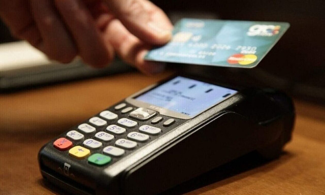 Αντίστροφη μέτρηση για τη διασύνδεση POS με ταμειακές μηχανές