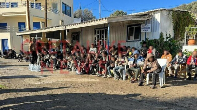 Κύπρος: Λιπόθυμοι εντοπίστηκαν τέσσερις μετανάστες σε βάρκα με άλλους 56