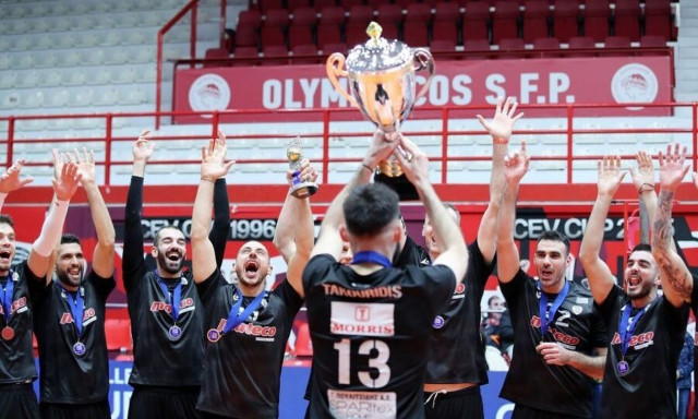 Βόλεϊ - Τελικός Σούπερ Καπ: Θρίαμβος του ΠΑΟΚ μέσα στην έδρα του Ολυμπιακού