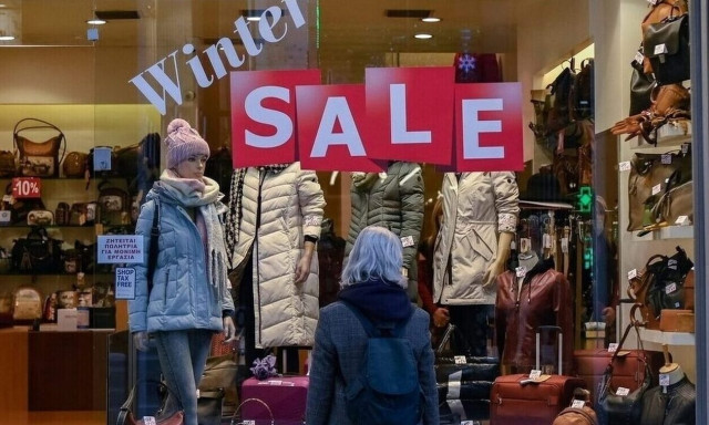 Ακρίβεια: Κάτω του αναμενόμενου η κίνηση στις χειμερινές εκπτώσεις