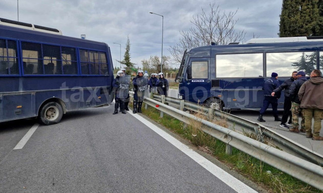 Αγροτικές κινητοποιήσεις: Ανεβαίνει στην Εθνική Οδό το μπλόκο του Αλμυρού
