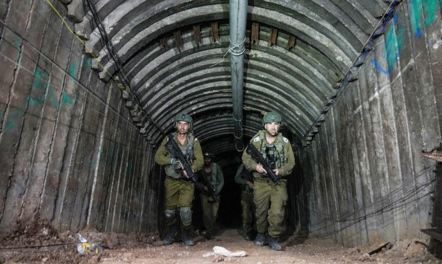 Γάζα: «Όμηροι, κούκλες του σεξ σε τούνελ της Χαμάς» - Μαρτυρίες-σοκ για βιασμούς και εγκυμοσύνες