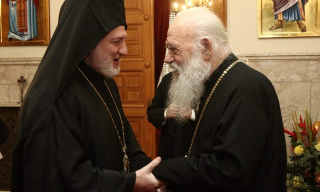 Αρχιεπίσκοπος: Η Εκκλησία θα περιμένει τα παιδιά να μεγαλώσουν και εάν επιθυμούν να βαπτιστούν