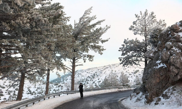 Καιρός – Σάκης Αρναούτογλου: Έρχονται μπόρες χιονιού στην Αττική - Πού θα χιονίσει