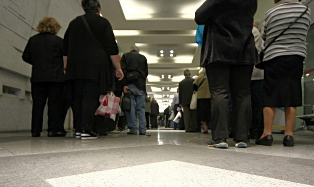 Φορολογία: Ποιοι θα δουν ελαφρύνσεις στο εκκαθαριστικό τους