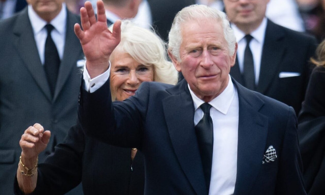 Στο νοσοκομείο ο Βασιλιάς Κάρολος - Τα τελευταία νέα της υγείας του