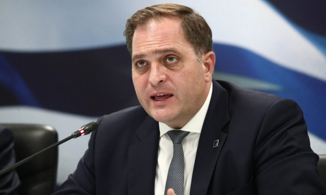 Πιτσιλής: Ομάδα ελεγκτών «σαρώνει» τα social για τους φοροφυγάδες - Ποιοι μπαίνουν στο στόχαστρο