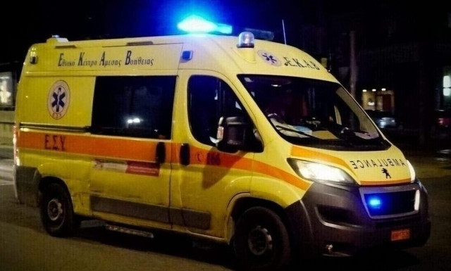 Λαμία: Ντελιβεράς που πήγαινε ανάποδα σε μονόδρομο τραυμάτισε ζευγάρι