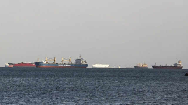 Πόλεμος στο Ισραήλ: Πύραυλος των Χούθι έπληξε πετρελαιοφόρο στην Ερυθρά Θάλασσα