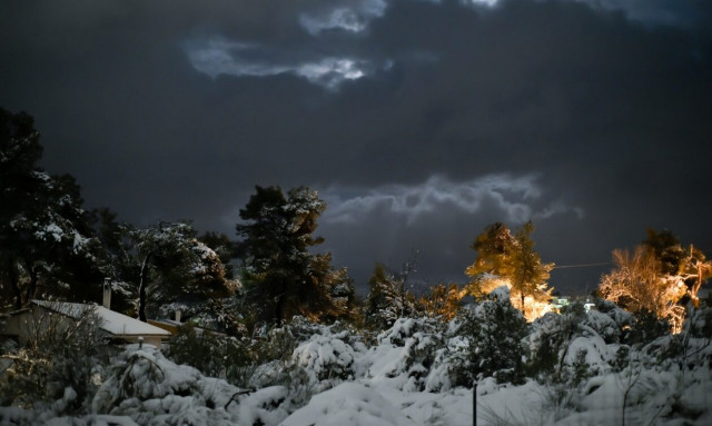 Καιρός - Μαρουσάκης: Πού θα χτυπήσει ο χιονιάς «φωτοβολίδα» - Σε επιφυλακή η κρατική μηχανή