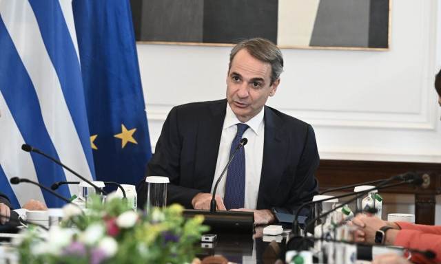 Αγροτικές κινητοποιήσεις: «Ανοιχτές πόρτες για διάλογο», λέει η κυβέρνηση