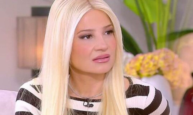 Εκτός εκπομπής η Φαίη Σκορδά - Τι είπαν οι συνεργάτες της για τον θάνατο του πατέρα της