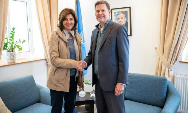 Στην Κύπρο η Kουεγιάρ, πρώτη συνάντηση με Στιούαρτ