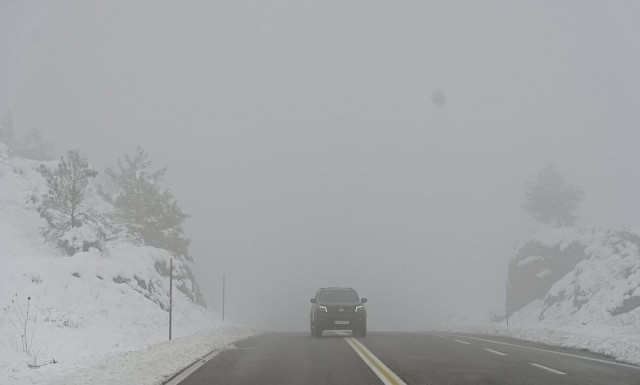 'Avgi' brings snow and gale-force winds