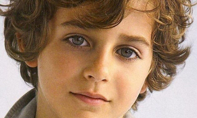 Ευτυχισμένοι μαζί: Ο μικρός Γιαννάκης έγινε... άντρας!