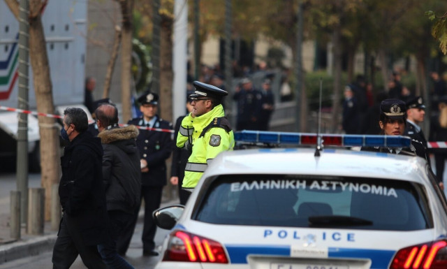 Κλειστή η οδός Καραγιώργη Σερβίας στο Σύνταγμα