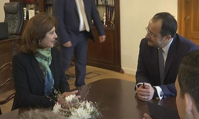 Κυπριακό: Πρώτη συνάντηση Κουεγιάρ - Χριστοδουλίδη