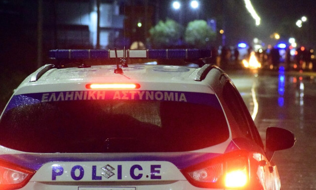 Τραγωδία στην Εγνατία Οδό: Νεκρός 59χρονος που παρασύρθηκε από φορτηγό την ώρα που άλλαζε λάστιχο