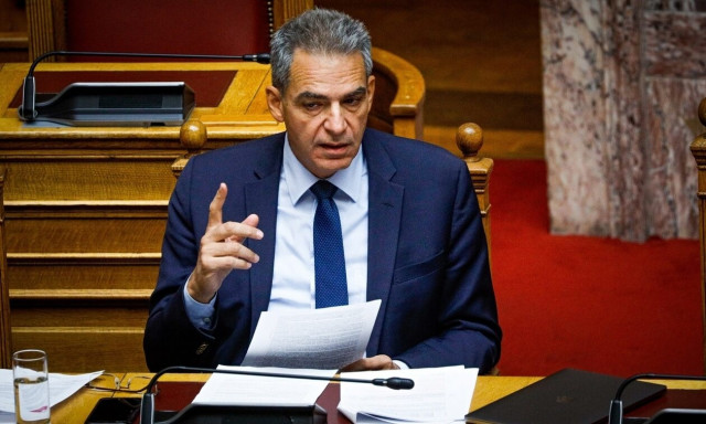 Άγγελος Συρίγος για ομόφυλα ζευγάρια: «Θα επιλέξω την αποχή»