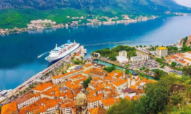 Κότορ: Το διαμάντι της Αδριατικής με την ξεχωριστή καστροπολιτεία