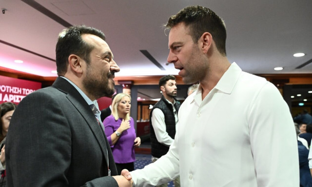 ΣΥΡΙΖΑ: Σε κλίμα εσωστρέφειας συνεδριάζει η Πολιτική Γραμματεία – Τα «καρφιά» Παππά σε Κασσελάκη