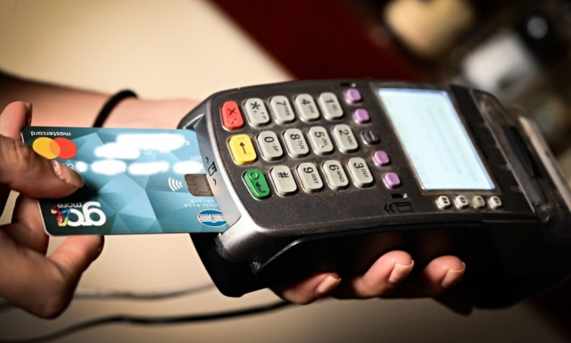 Παράταση έως τα τέλη Φεβρουαρίου για την εγκατάσταση POS – Οι δύο λόγοι