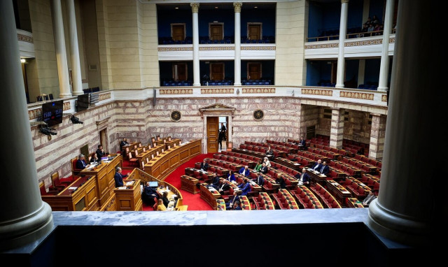 Σήμερα στη Βουλή το νομοσχέδιο για τα ομόφυλα ζευγάρια - Ψηφίζεται 15 Φεβρουαρίου