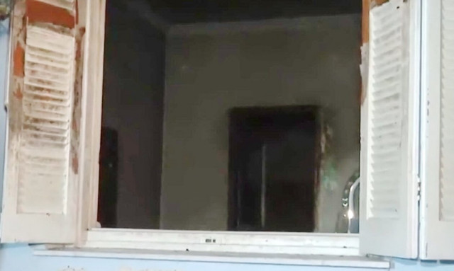 Φωτιά στο Περιστέρι: «Ακούσαμε ένα δυνατό μπαμ, γίνονταν εκρήξεις» - Πολυτραυματίας στο νοσοκομείο